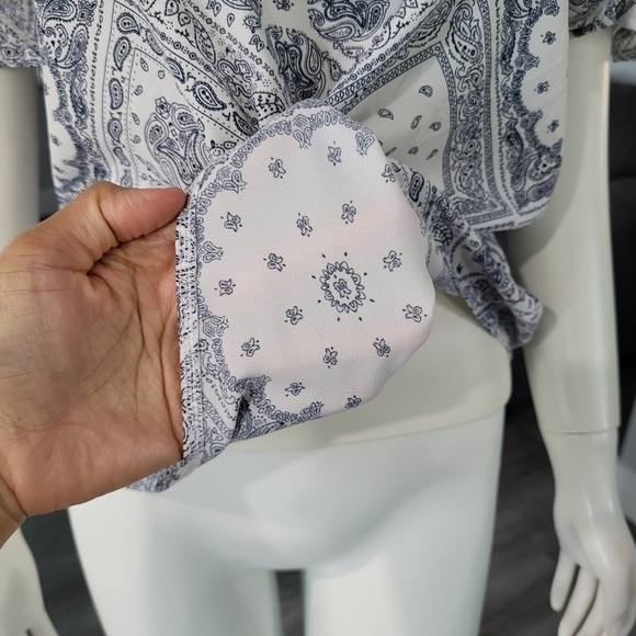 2/$20💕Bohemian Ruffle Off-Shoulder M - Picture 2 of 6